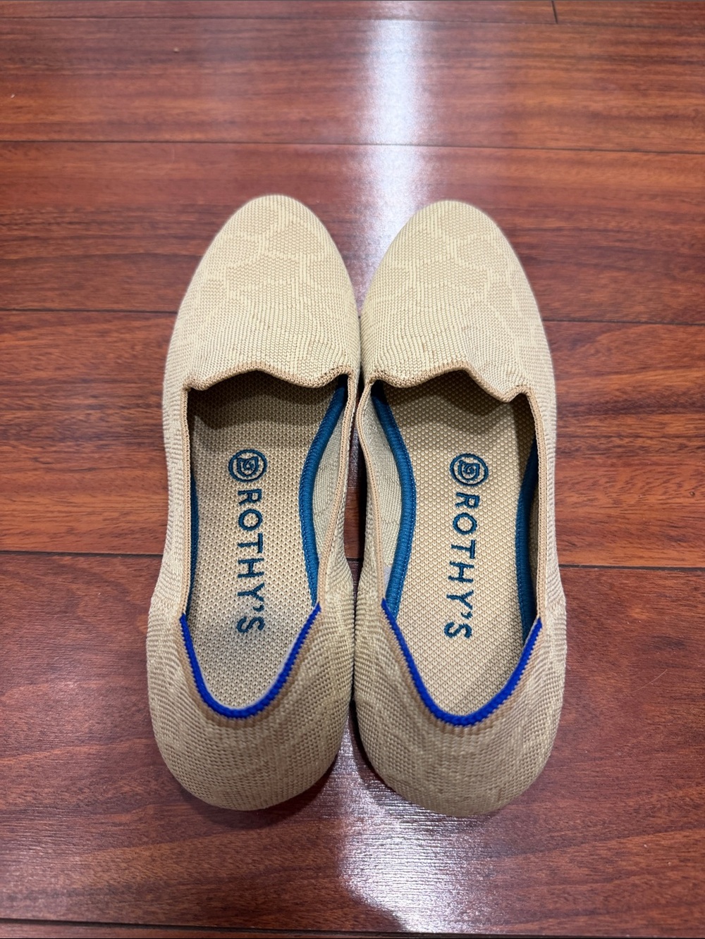 Rothy's Safari Gold Giraffe The Loafer Knit Comfort Slip On Flats Women’s Size 8 - Picture 2 of 4